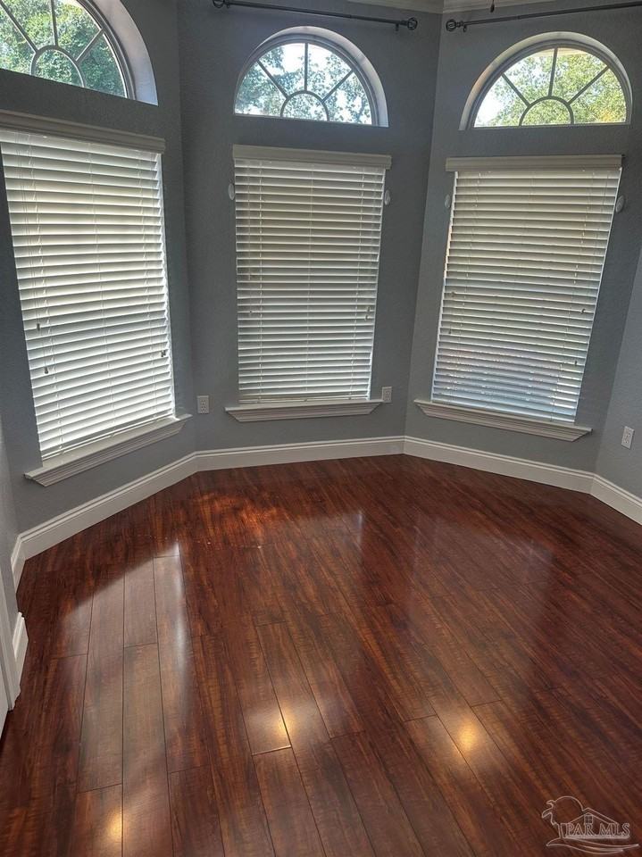 7392 Old Magnolia Ct - Photo 3 of 34