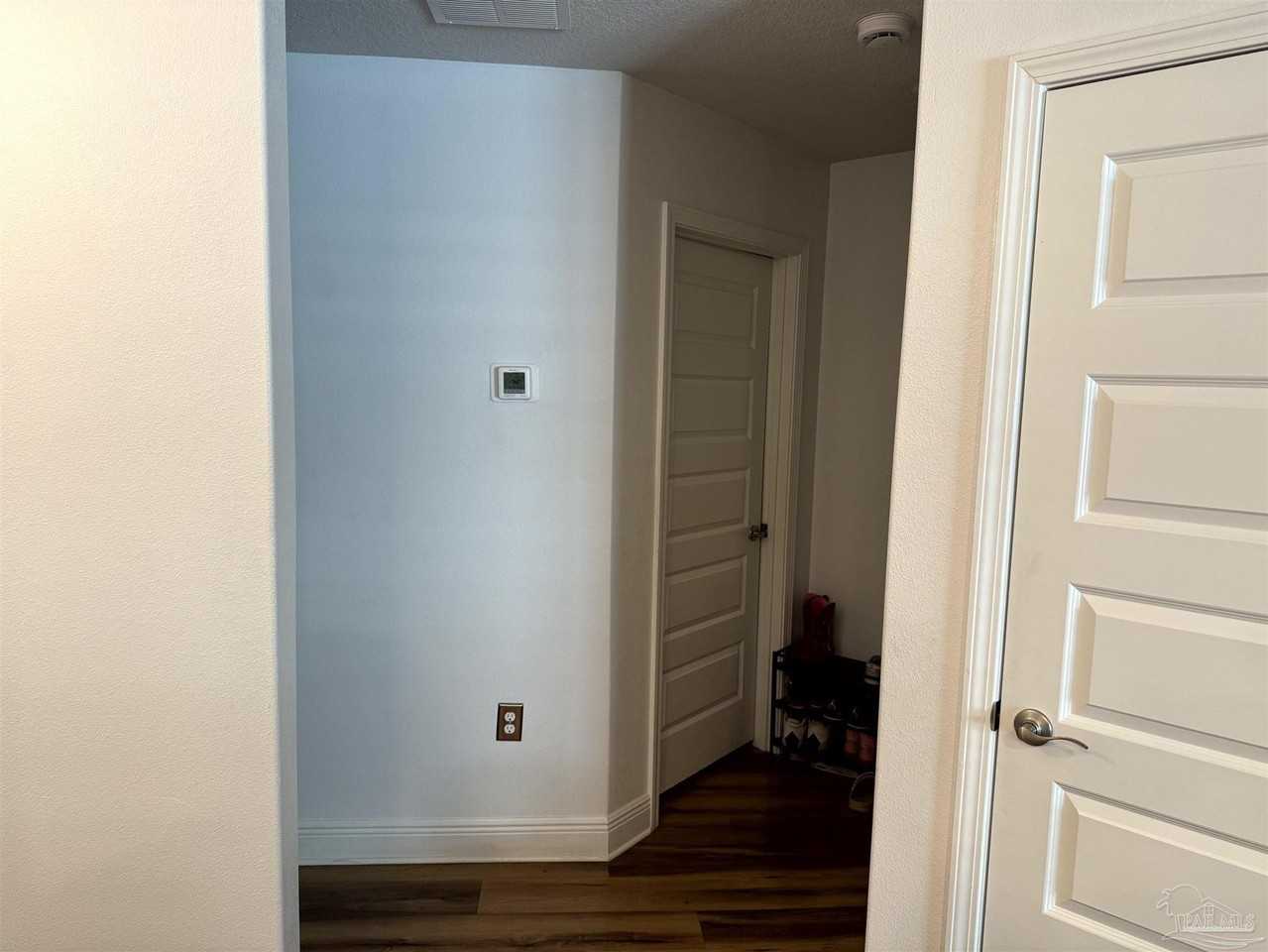 1333 Fairchild St - Photo 3 of 14