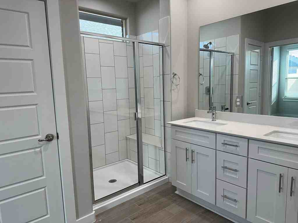 1914 Fortune Dr - Photo 6 of 13