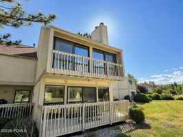 featured image of 3 Wilson Ct