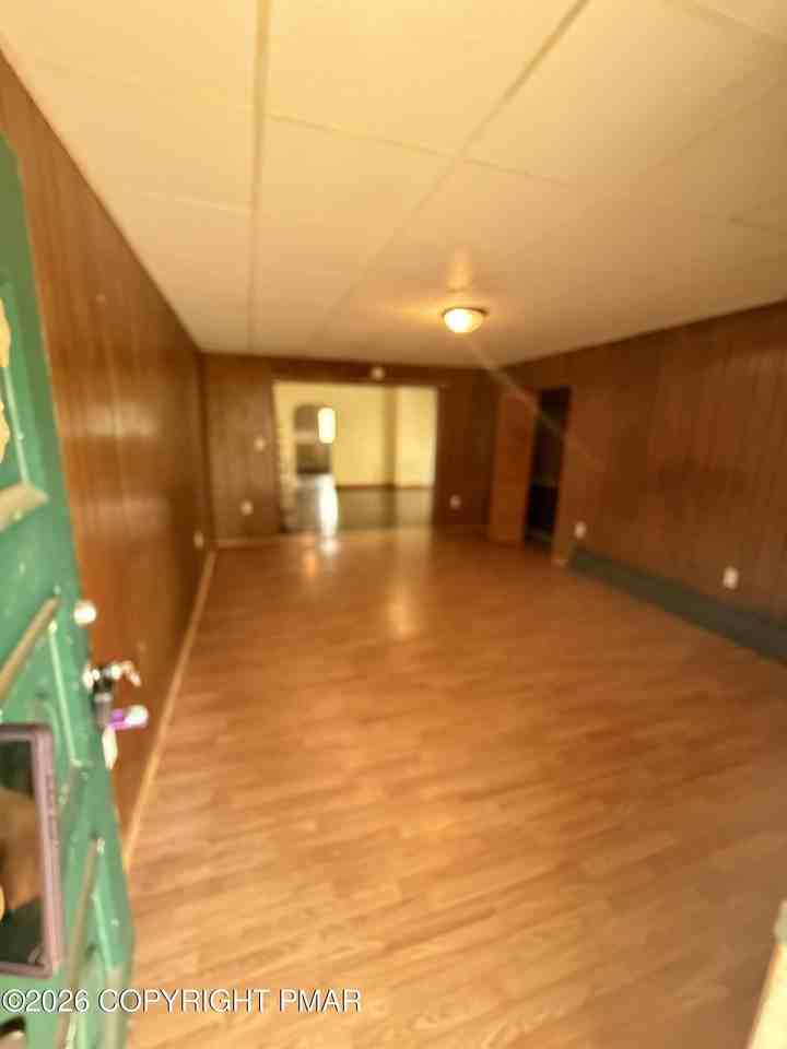 288 1/2 Hillside Ave - Photo 2 of 10