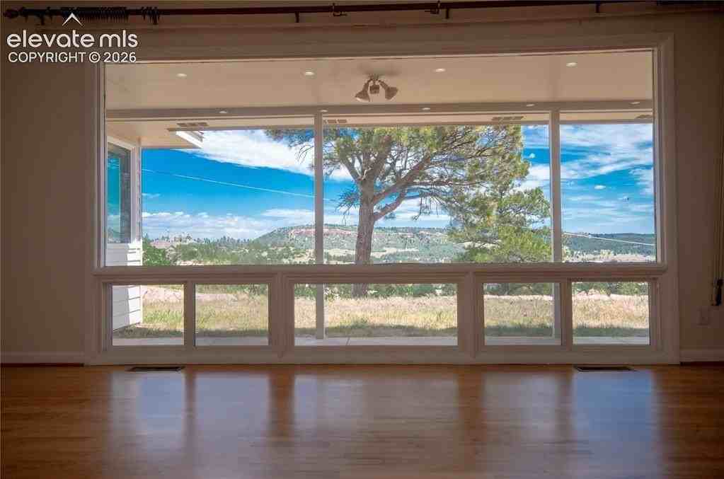 4710 Limestone Rd - Photo 7 of 50