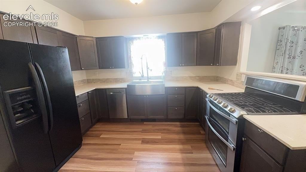 2014 S Corona Ave - Photo 3 of 14