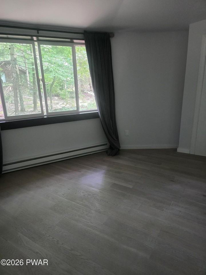 127 Longridge Dr - Photo 6 of 6