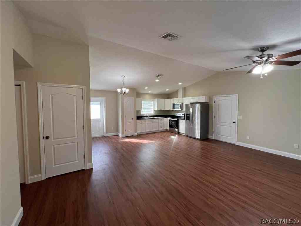 2223 Cr 445 - Photo 3 of 19