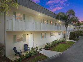 featured image of 900 Jasmine Ln #10A