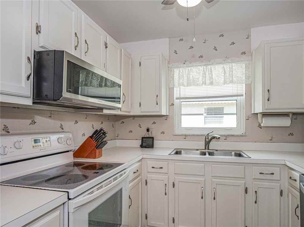 1 Vista Palm Ln #207 - Photo 6 of 36