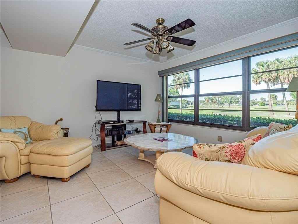 32 Plantation Dr #103 - Photo 6 of 30