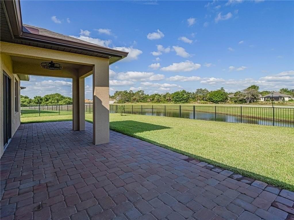 4103 Keeson Cir - Photo 2 of 35