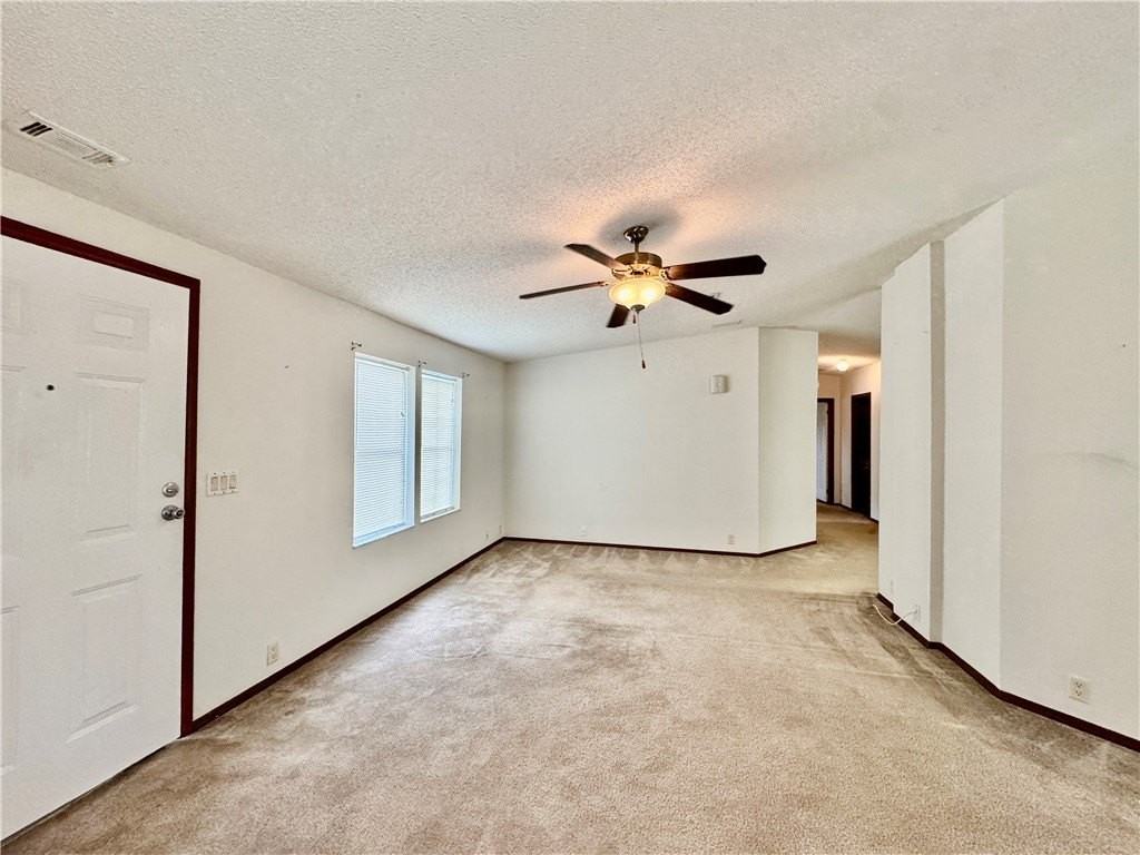 829 High St - Photo 3 of 31