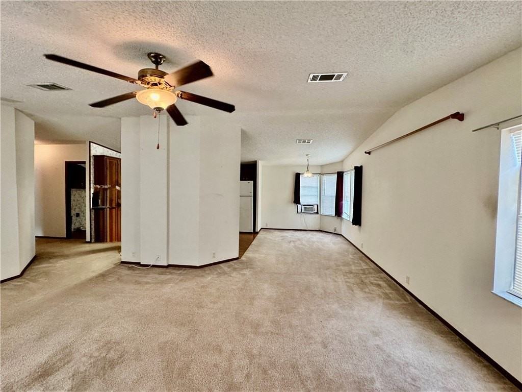 829 High St - Photo 4 of 31