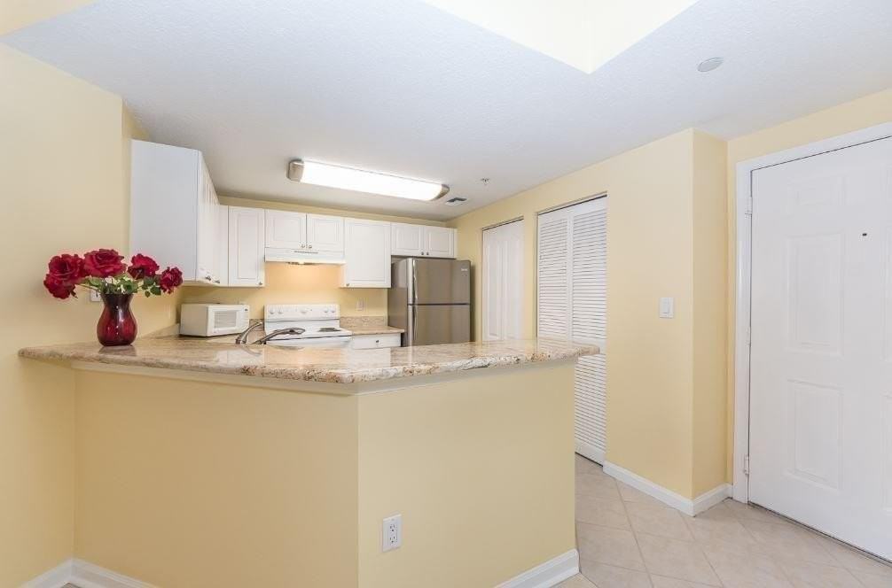 5080 Fairways Cir #G301 - Photo 7 of 30