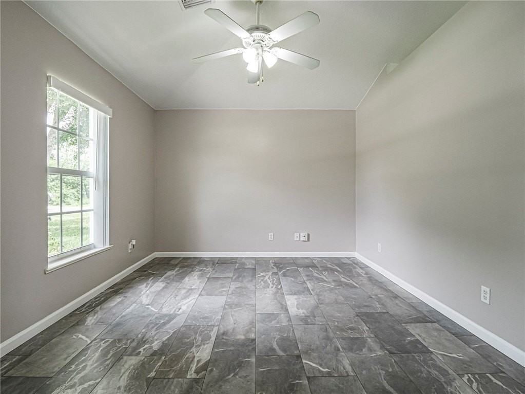 1456 25th Ct Sw - Photo 6 of 20