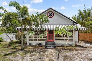 705 Se Stypmann Blvd - Photo 1 of 1