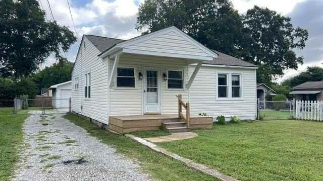 5325 Marion Ave - Photo 2 of 20