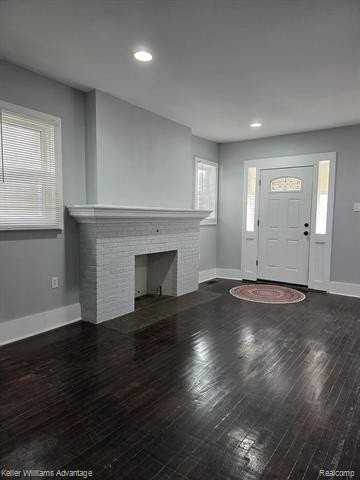 2030 Hazelwood St - Photo 7 of 21