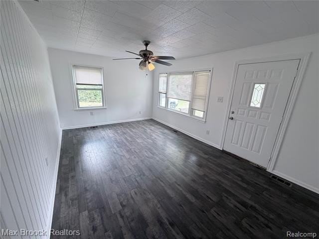 1130 Birchwood Dr - Photo 4 of 11