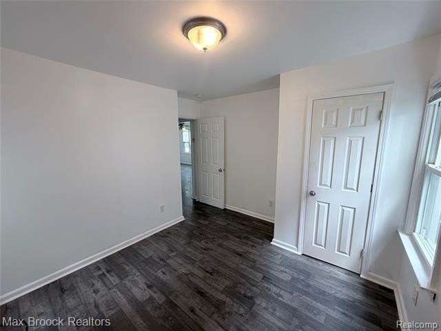 1130 Birchwood Dr - Photo 6 of 11