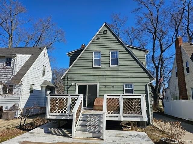 310 S Connecticut Ave - Photo 2 of 28