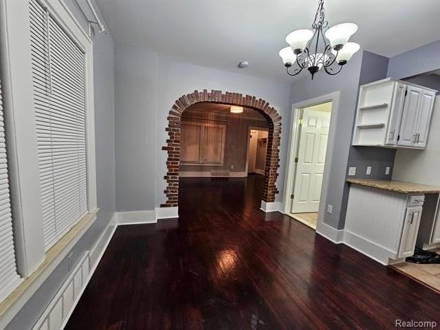 310 S Connecticut Ave - Photo 7 of 28