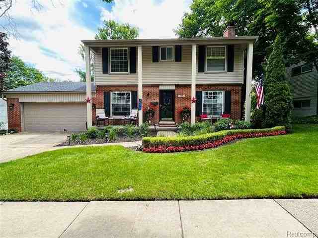 488 Welch Rd