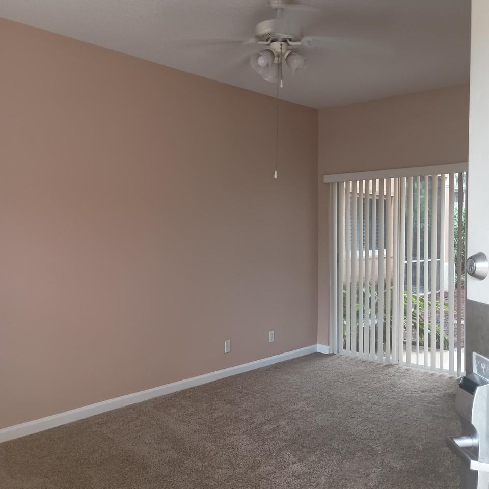 8004 Carnoustie Pl #B - Photo 4 of 28