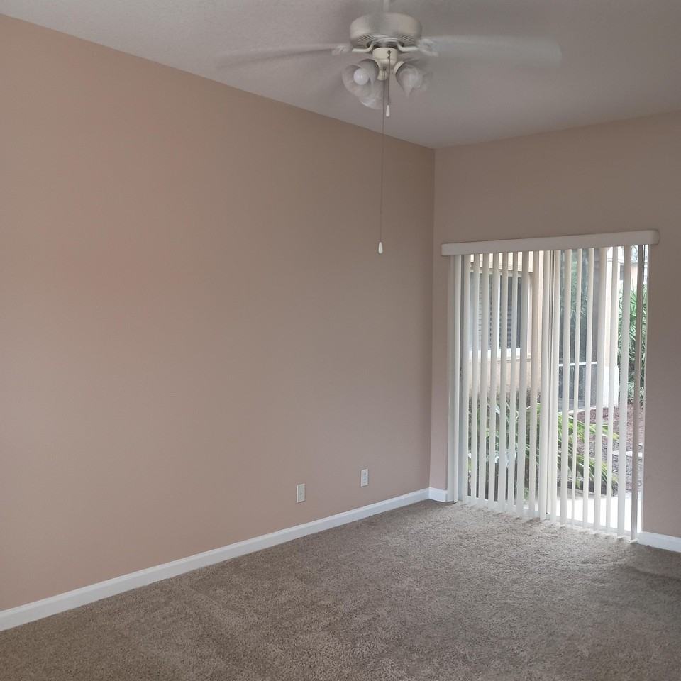 8004 Carnoustie Pl #B - Photo 7 of 28