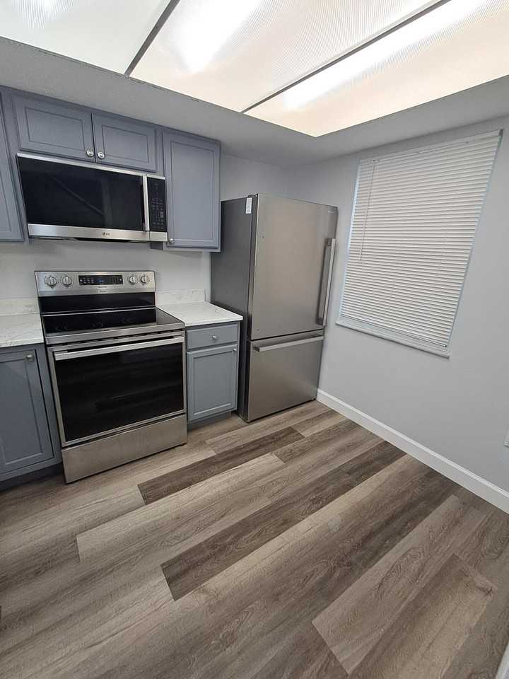 622 S 11th St #11 - Photo 5 of 21