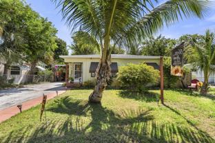 3032 Stanford Rd - Photo 1 of 1