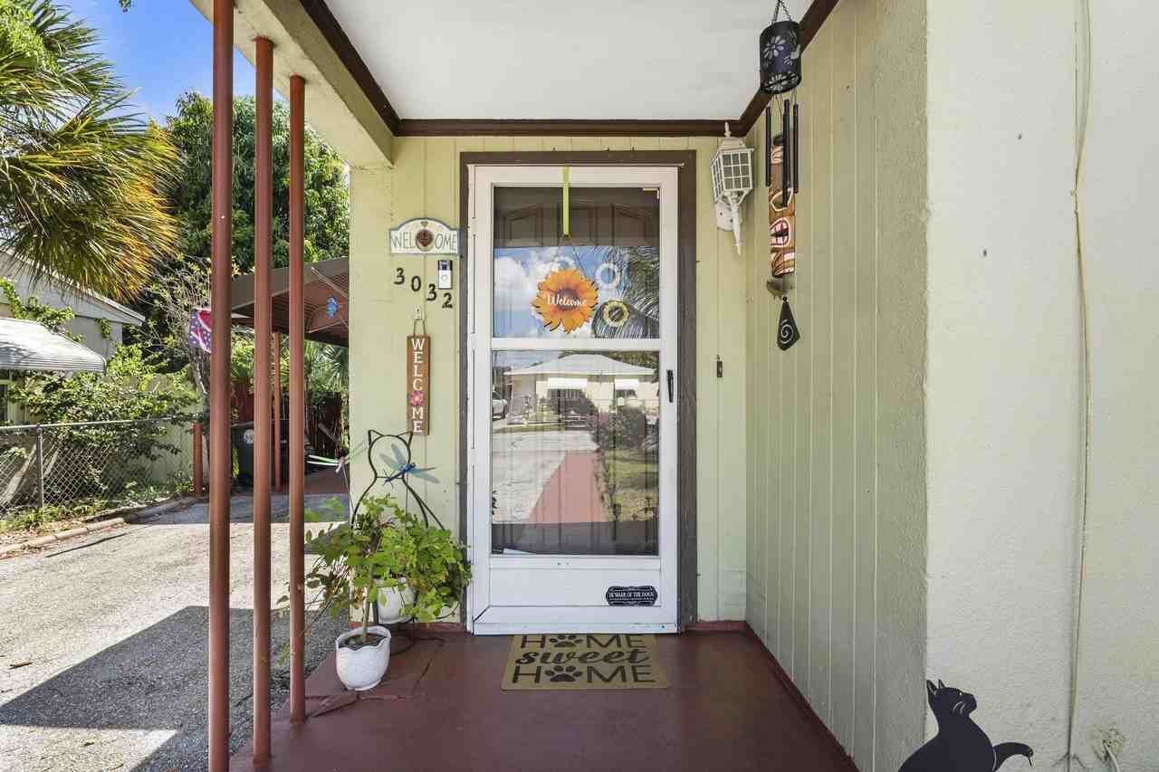 3032 Stanford Rd - Photo 6 of 33