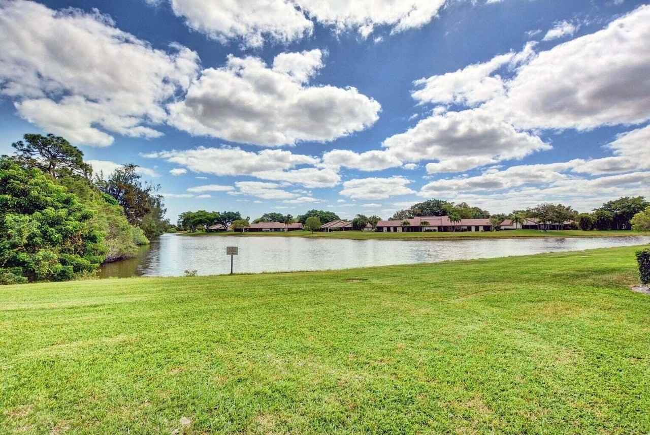 5851 Parkwalk Dr - Photo 4 of 50