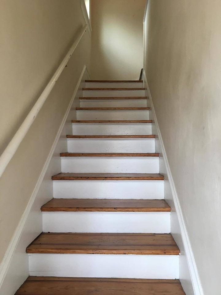 379 Walnut Ave Sw #4 - Photo 3 of 17