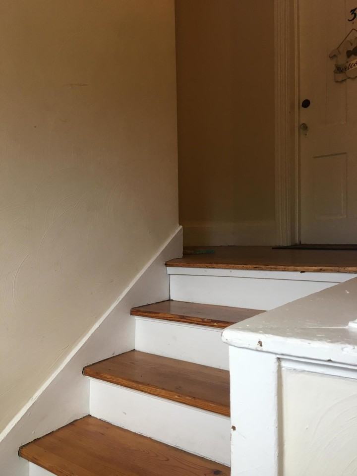 379 Walnut Ave Sw #4 - Photo 4 of 17