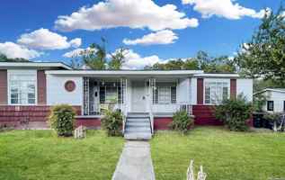 featured image of 2519 Cincinnati Ave