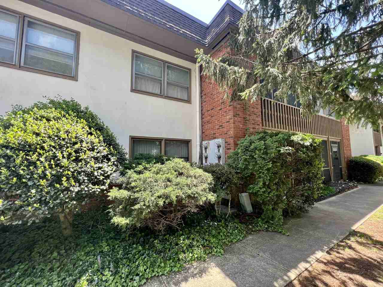 427 6th Ave W Holly Crest A2 #A2 - Photo 2 of 14