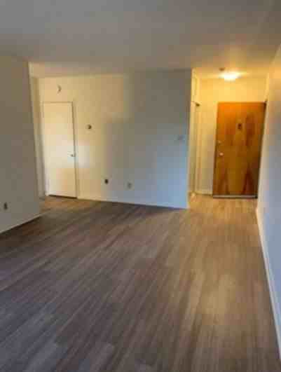 1616 5-1616 Pembina Highway #5 - Photo 4 of 5