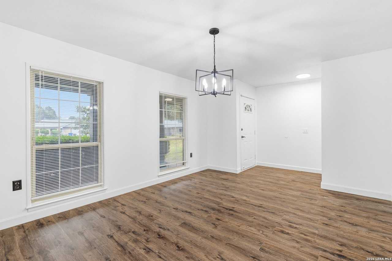 13207 Monte Rio - Photo 3 of 24