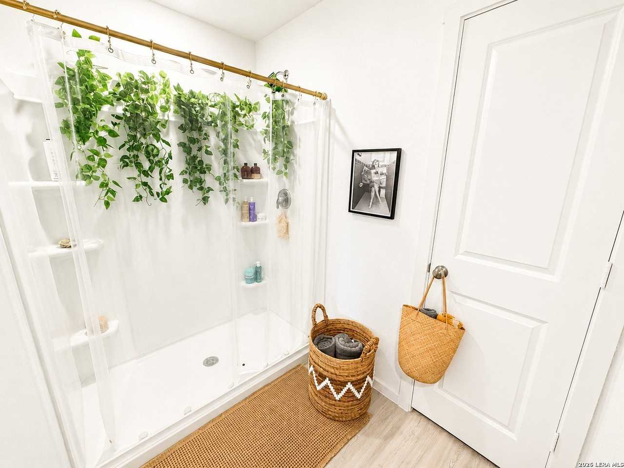 8630 Astral Pl - Photo 6 of 18