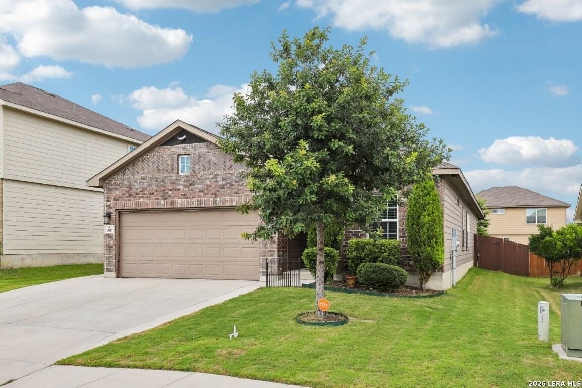 1807 Golden Maple - Photo 3 of 48