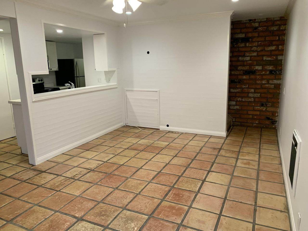 5915 Hickory St #3 - Photo 4 of 15