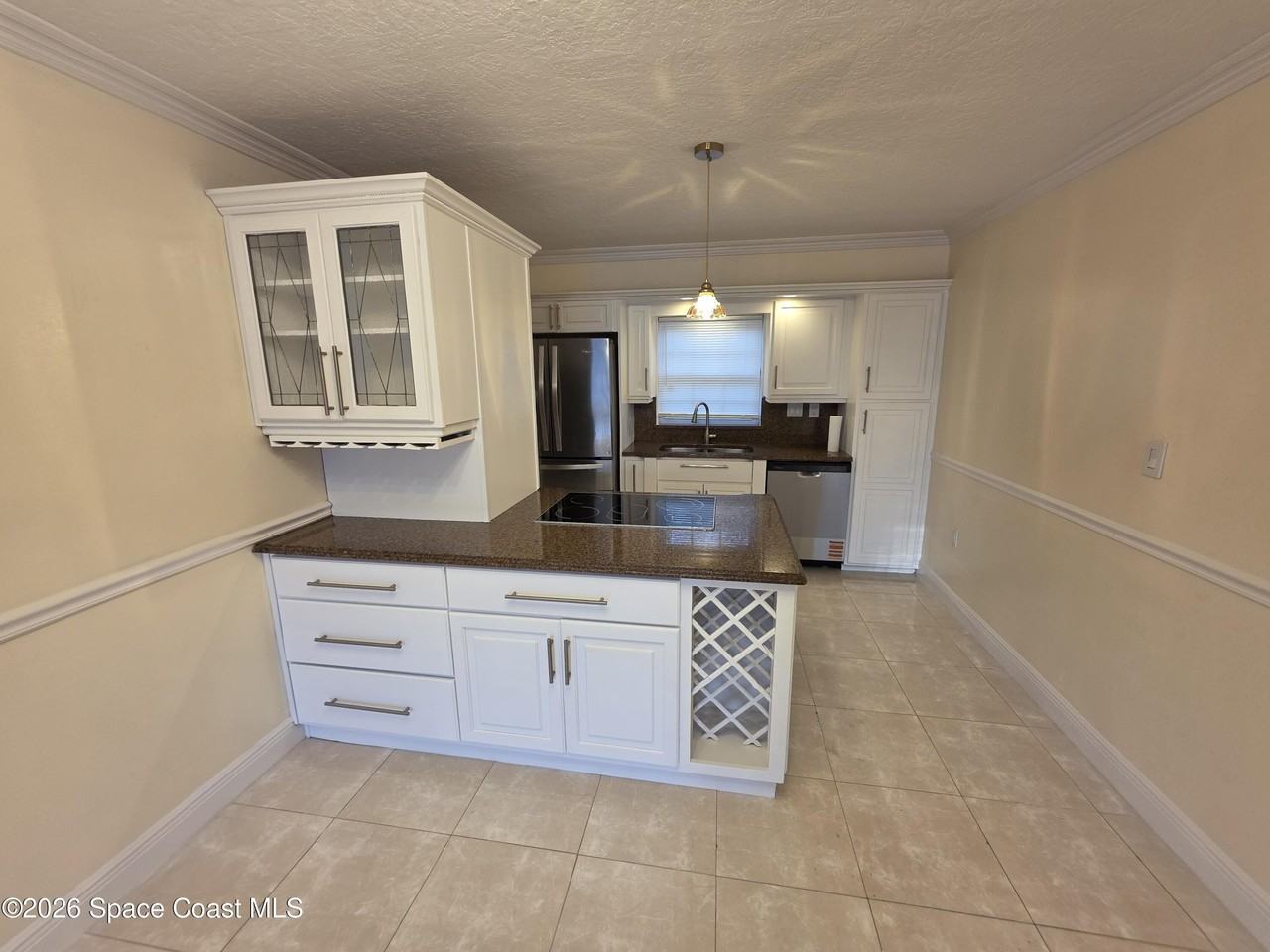 189 Cambridge Ln - Photo 4 of 14
