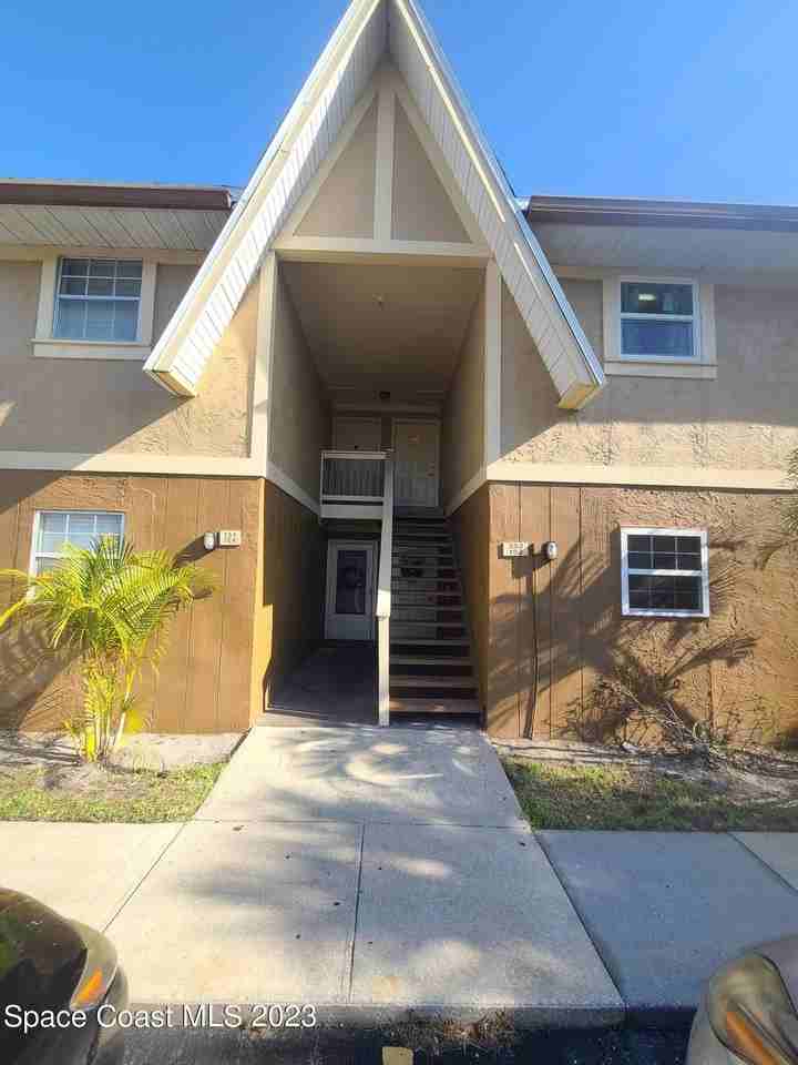 254 Ulster Ln - Photo 2 of 18