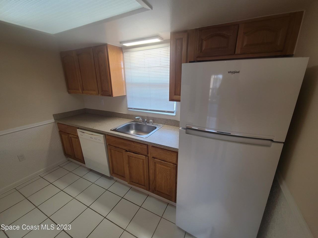 254 Ulster Ln - Photo 7 of 18