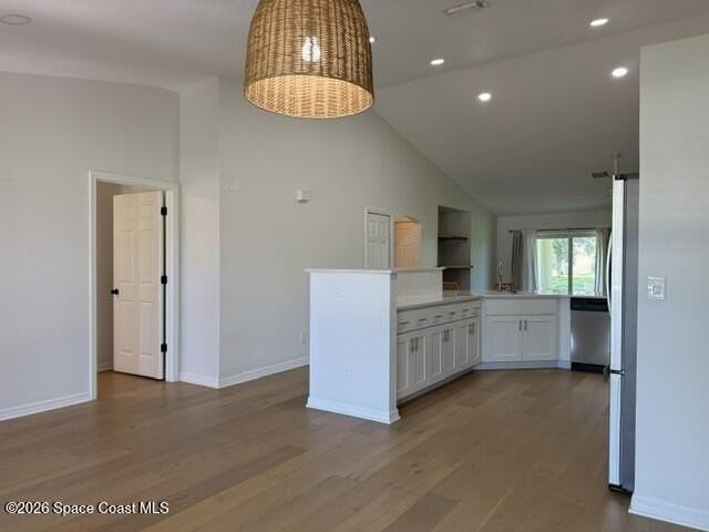 1954 Crane Creek Blvd - Photo 2 of 34