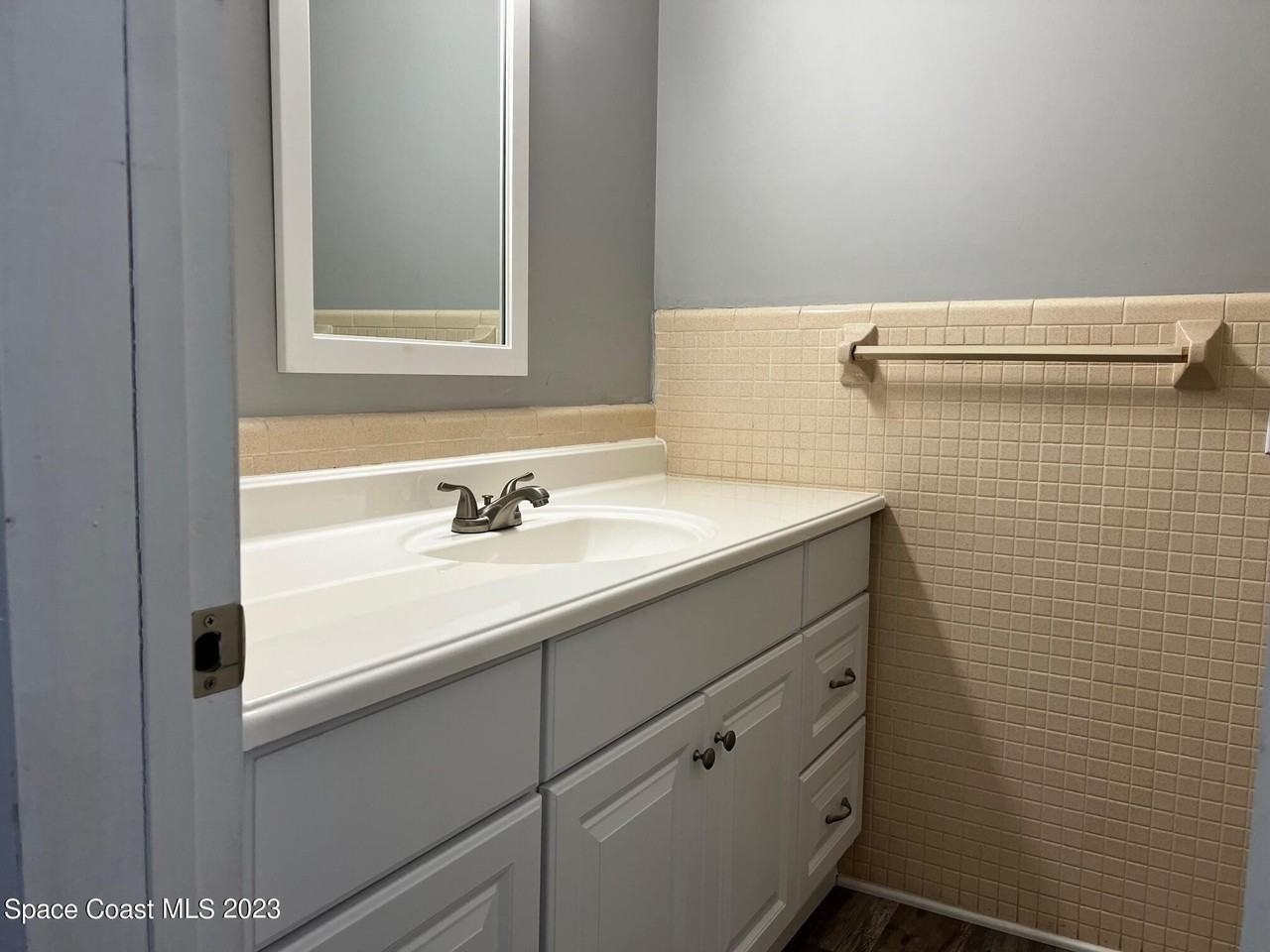 205 Melbourne Ave - Photo 7 of 19