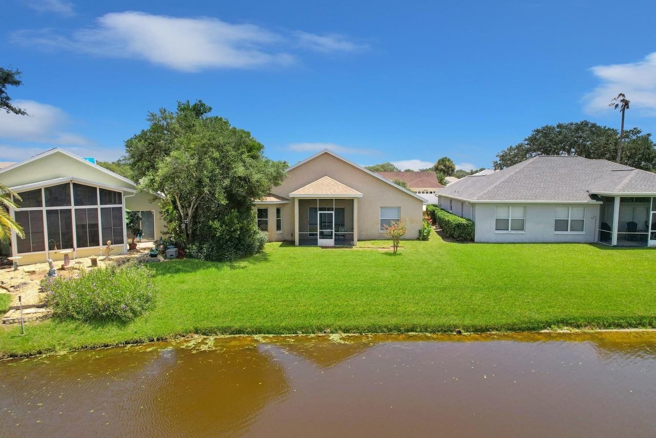 2340 Commodores Club Blvd - Photo 4 of 33