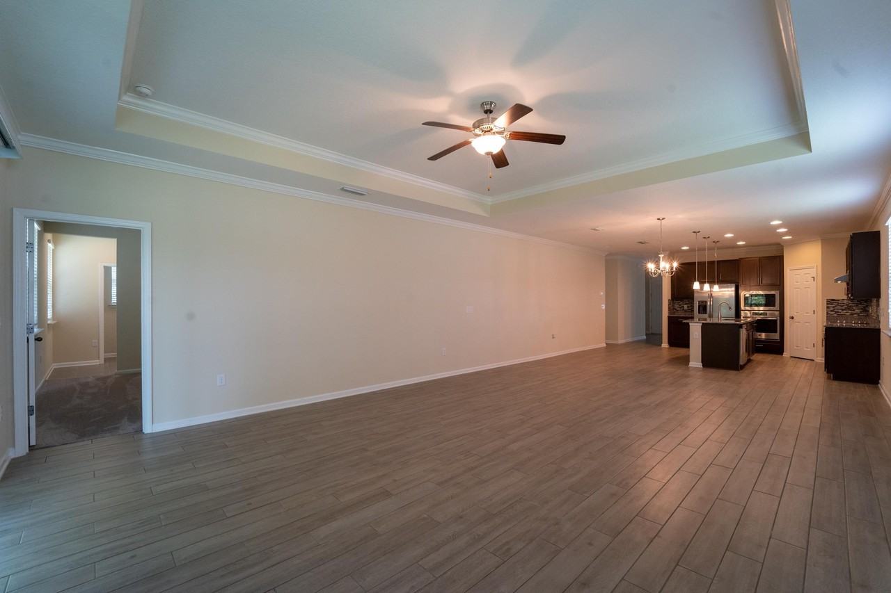 543 Aventurine Ave - Photo 3 of 34