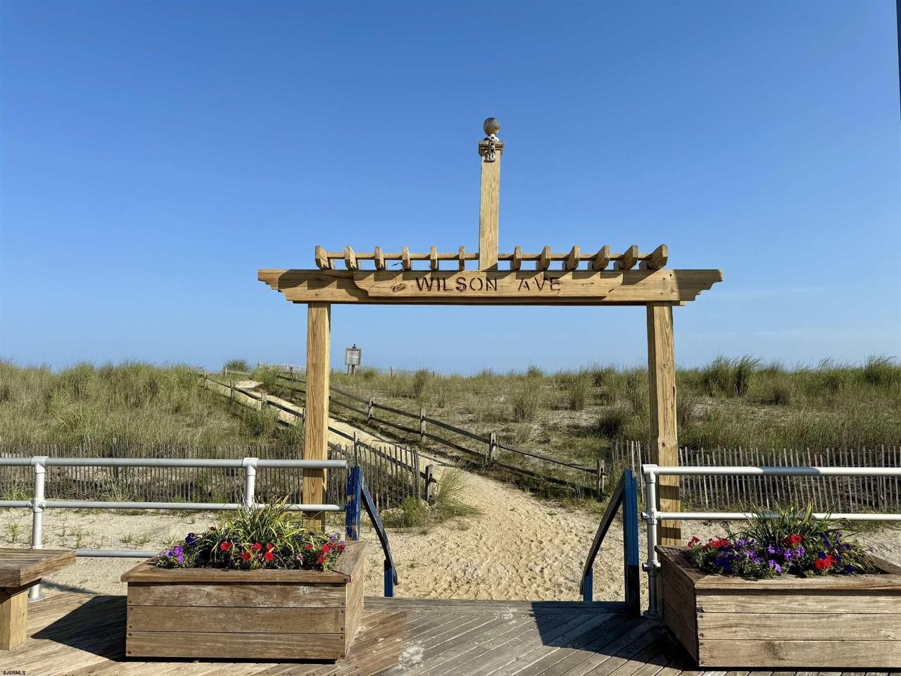 3501 Boardwalk #A125 - Photo 3 of 21