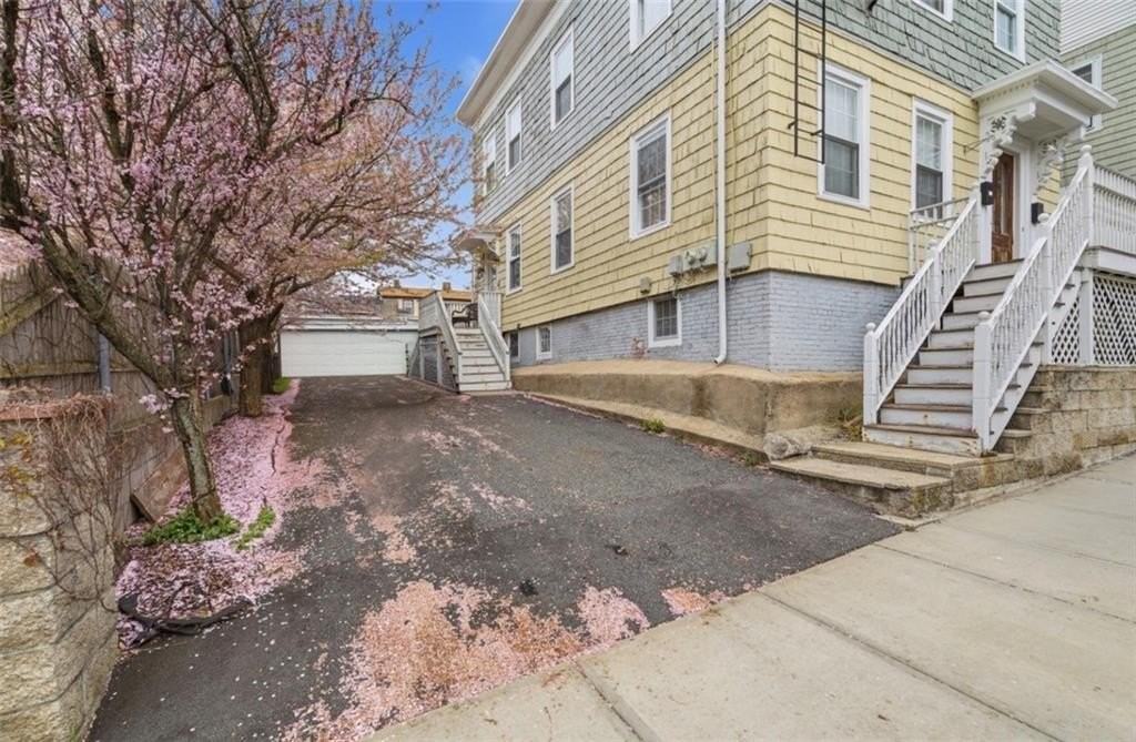194 Gano St - Photo 2 of 8