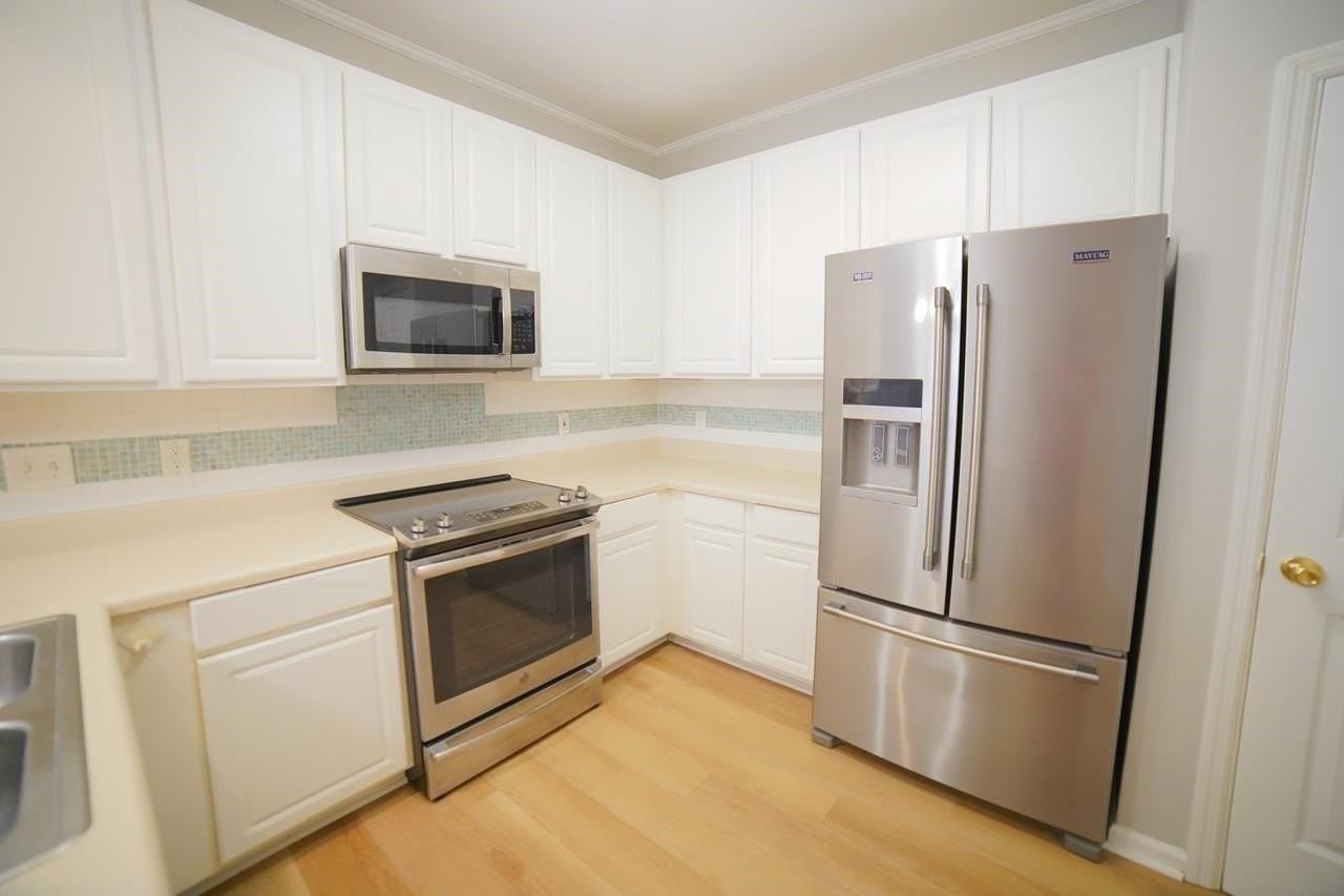 1121 Mosswood Chase - Photo 5 of 23